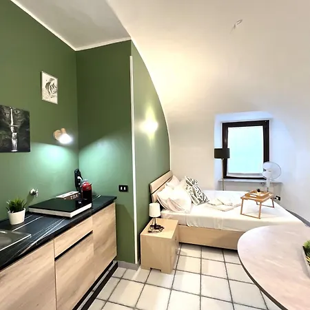 Green Apartment- Quadrilatero Romano, Apartment
