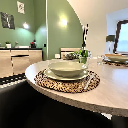 Green Apartment- Quadrilatero Romano, Apartment